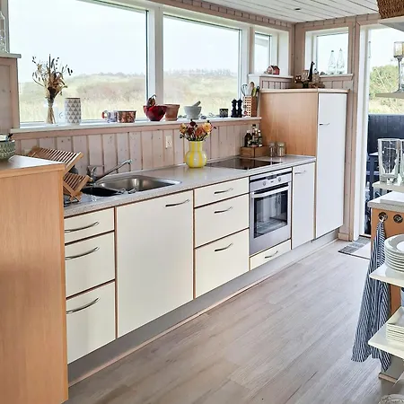 With Ocean View In Lonstrup Ferienhaus